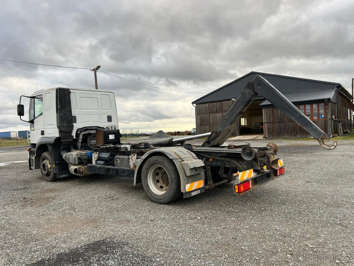Hákový nosič IVECO AT190S36, r.v. 2004 - 14