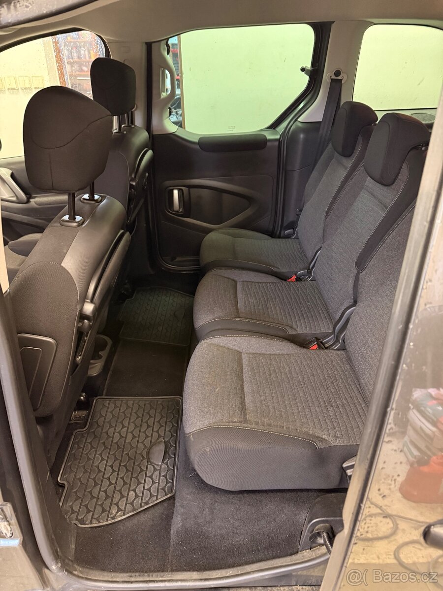 Citroen berlingo 1.6 hdi multispace xtr - 14