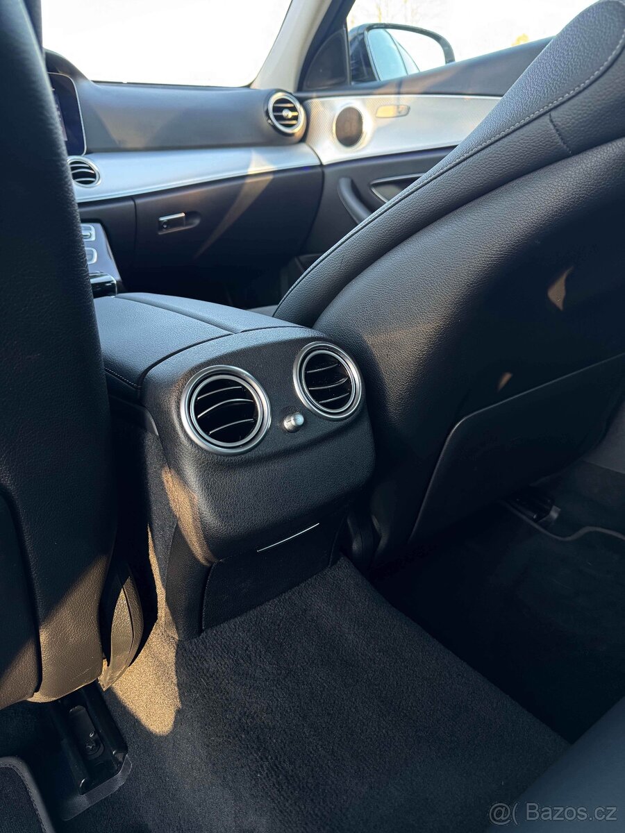 Mercedes - Benz E 220 D 4MATIC - 14