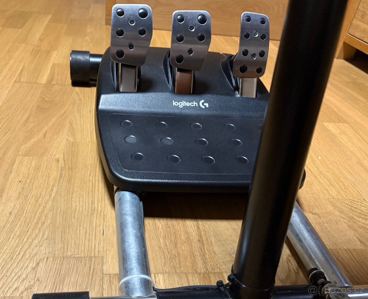 Logitech G29 + řadicí páka + stojan - 14