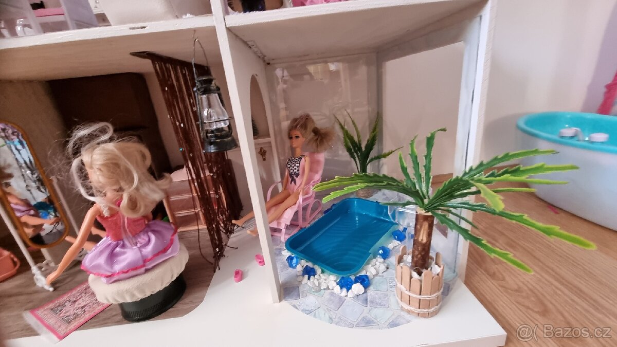Domeček pro panenky - 14