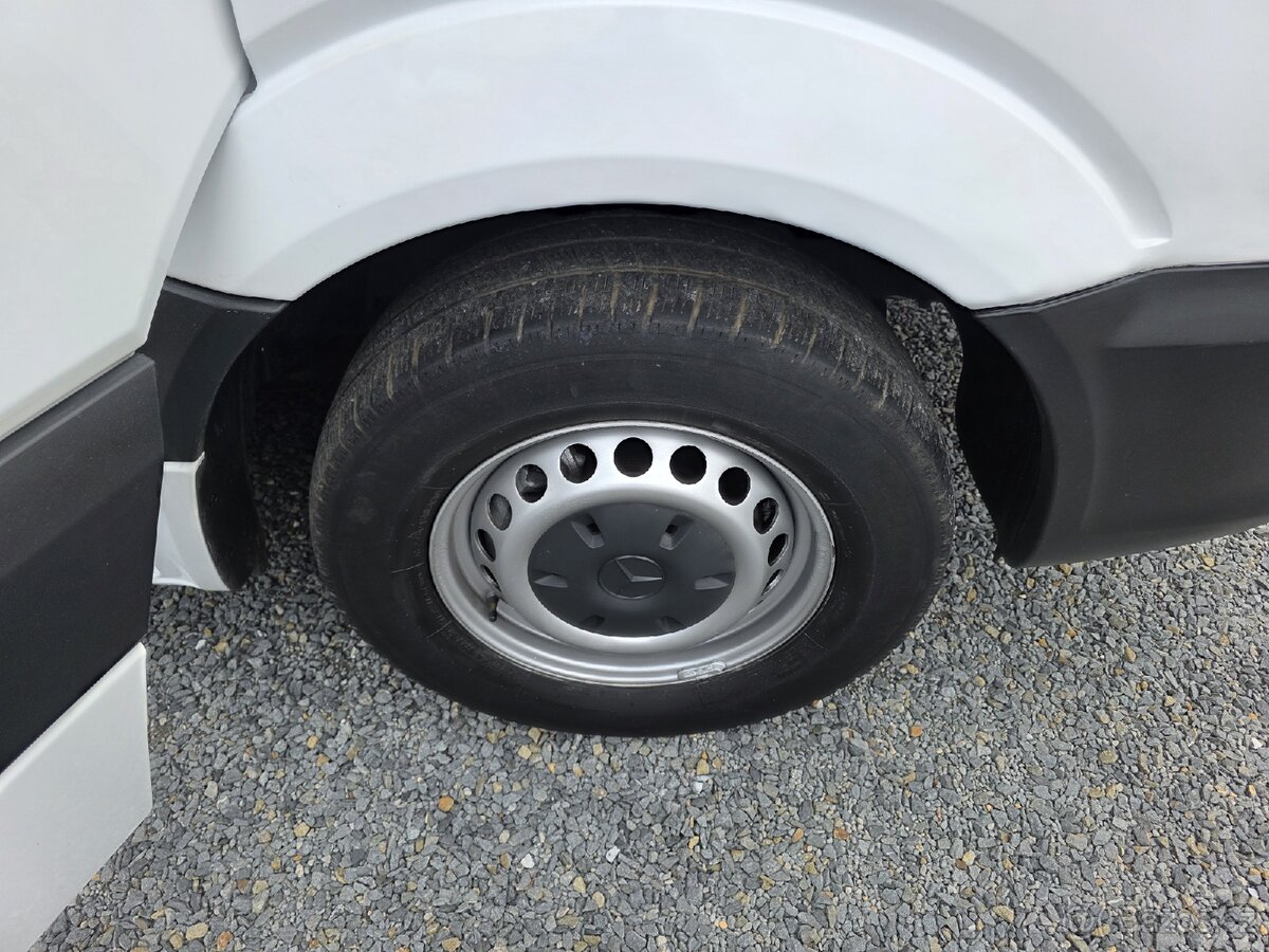 Mercedes-Benz Sprinter
2.2 CDI 310 6 míst - 14