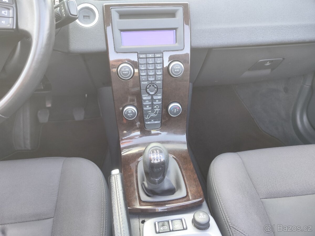 Volvo C70. Cabrio.2.0,D.110kw.5válců.R.V.2/2012.Km 204 000 - 14