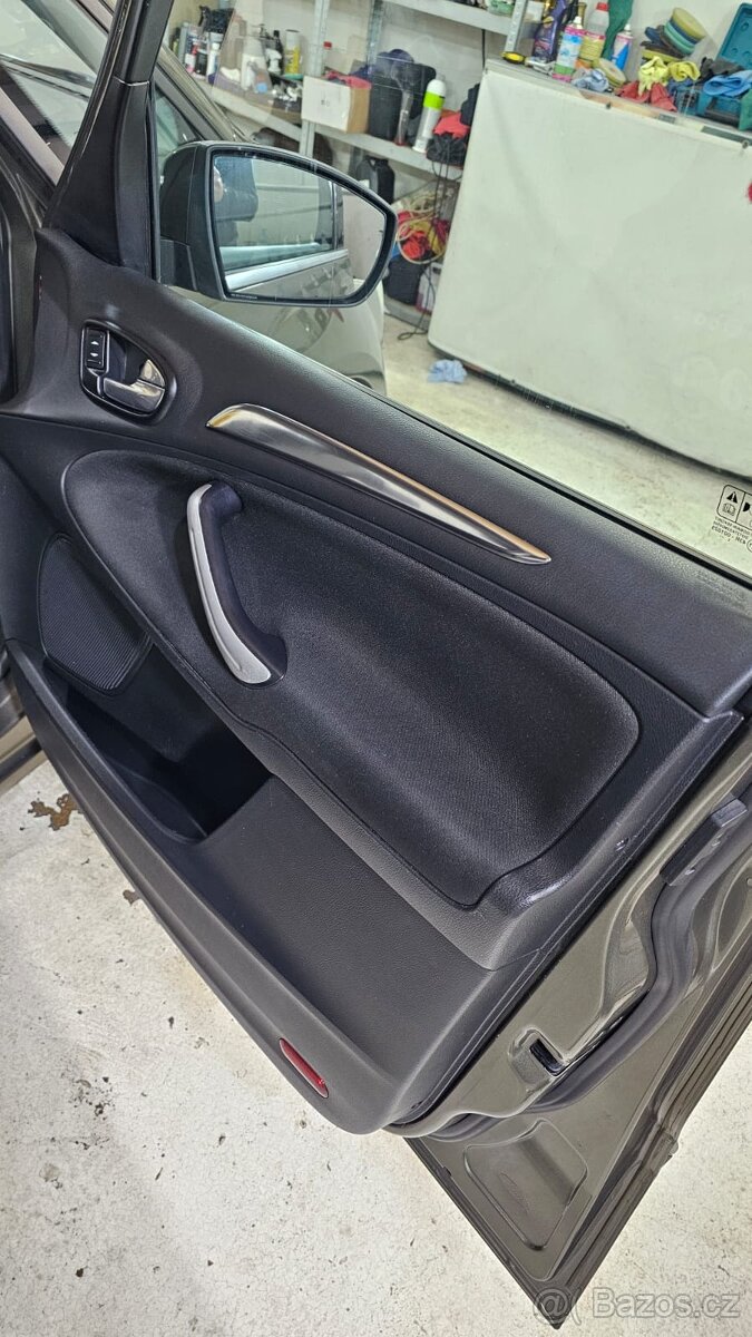 Galaxy 2012 120kw manuál 7 míst tažné - 14