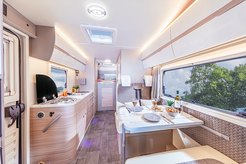 Prodám Renault Ahorn Canada AD 2.3 dci - odpočet DPH - 14