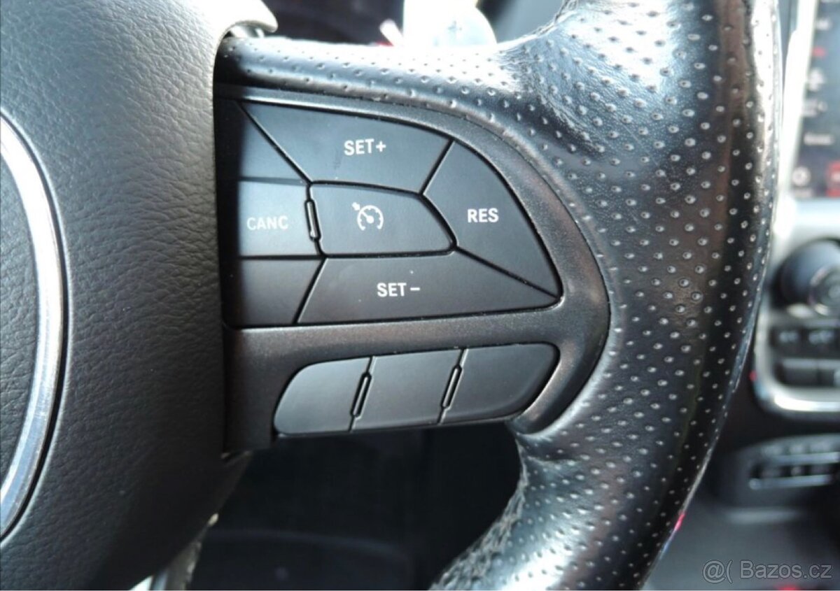 Dodge Durango 5,7 V8 HEMI - 14