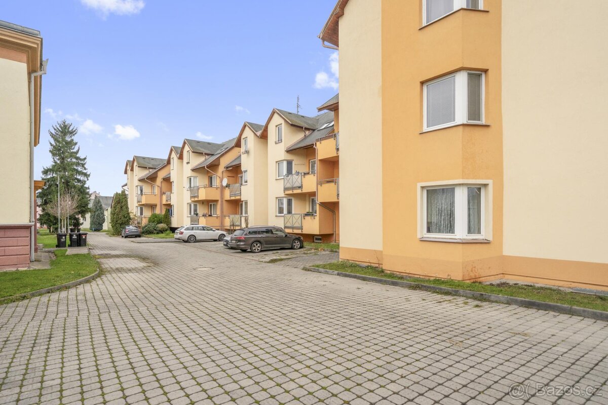 Prodej bytu 2+kk 53 m2, ulice tř. 1. máje, Dobřany - 14