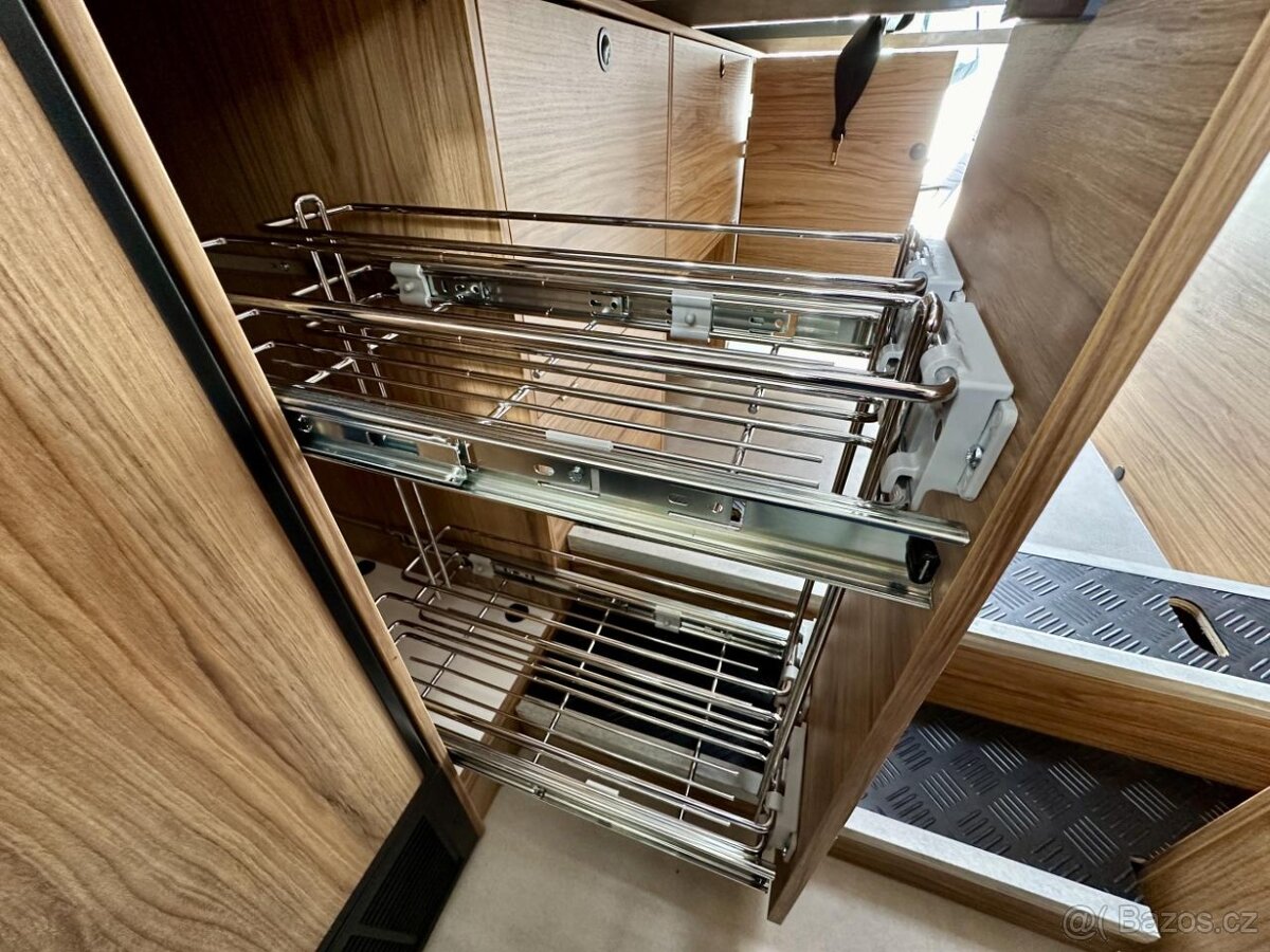 V0257 - KM DEXTER 625 - 14