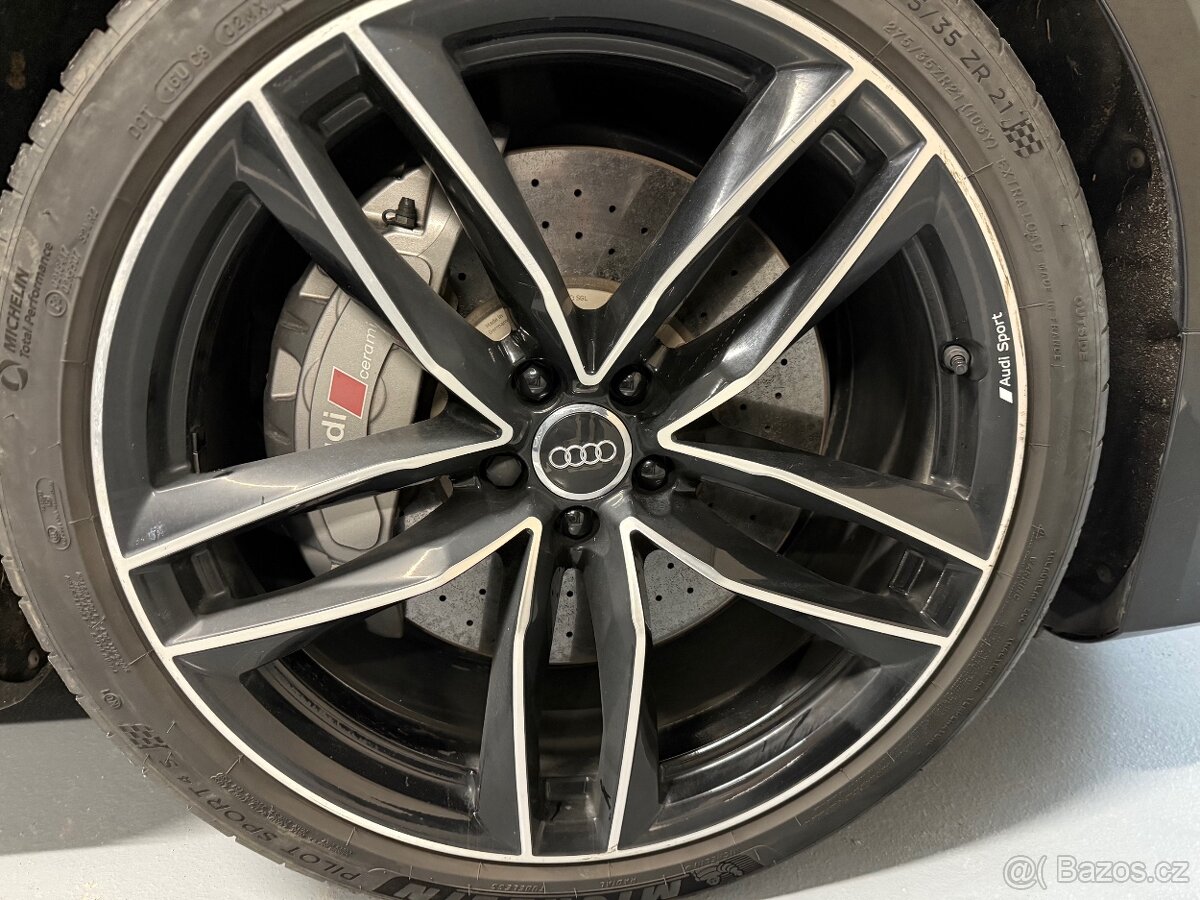 S8+ 605 PS max výbava po servisu 2x sada kol - 14