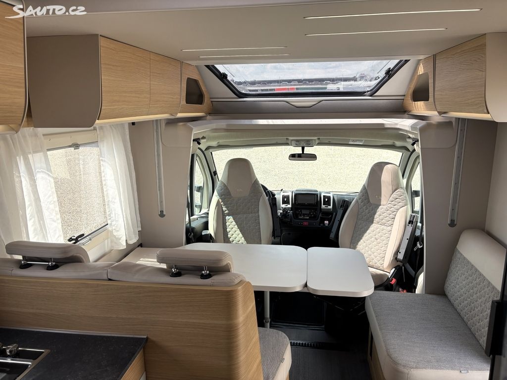 Adria Matrix,CR,2024,5mist,140ps,garaz,Remis,alu,cidla,super - 14