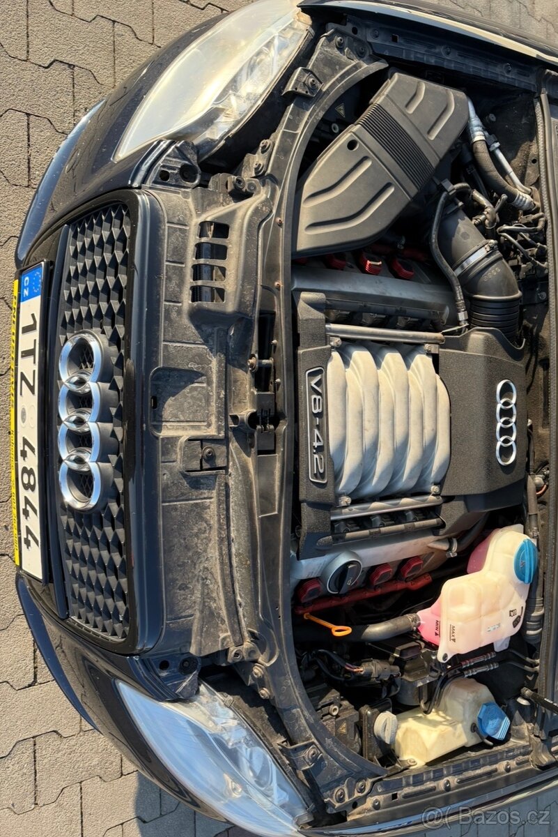 Audi S4 4.2 V8 - 14