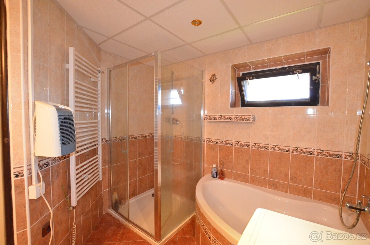 Prodej rodinného domu ve Vlčicích - 14