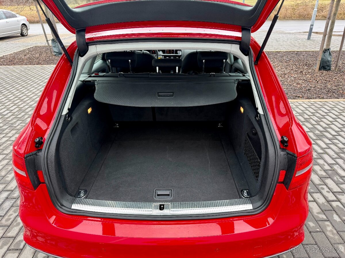 AUDI A4 B8 FACELIFT 2.0TDI AVANT S-LINE MANUÁL - 14