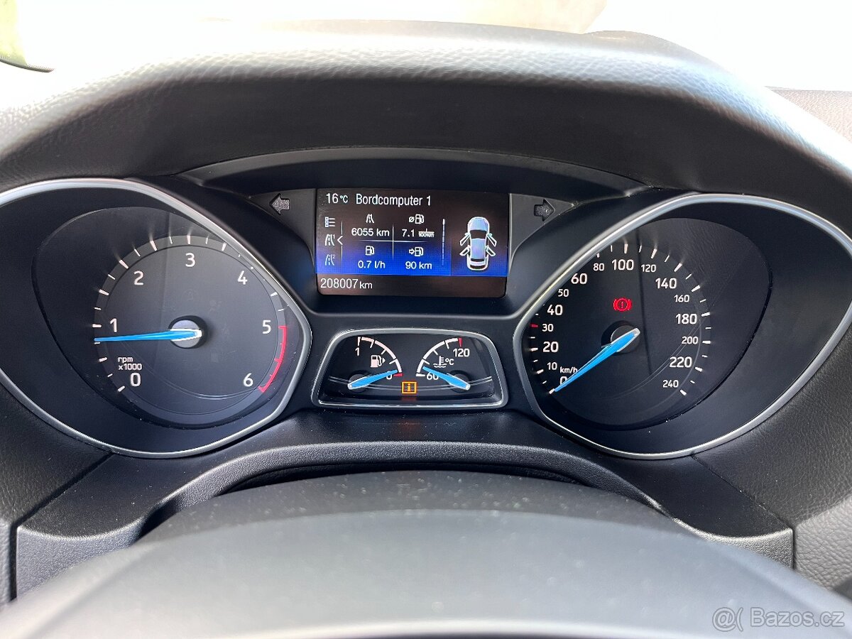 Ford Focus 2.0TDCI 110KW,TITANIUM,XENON - 14