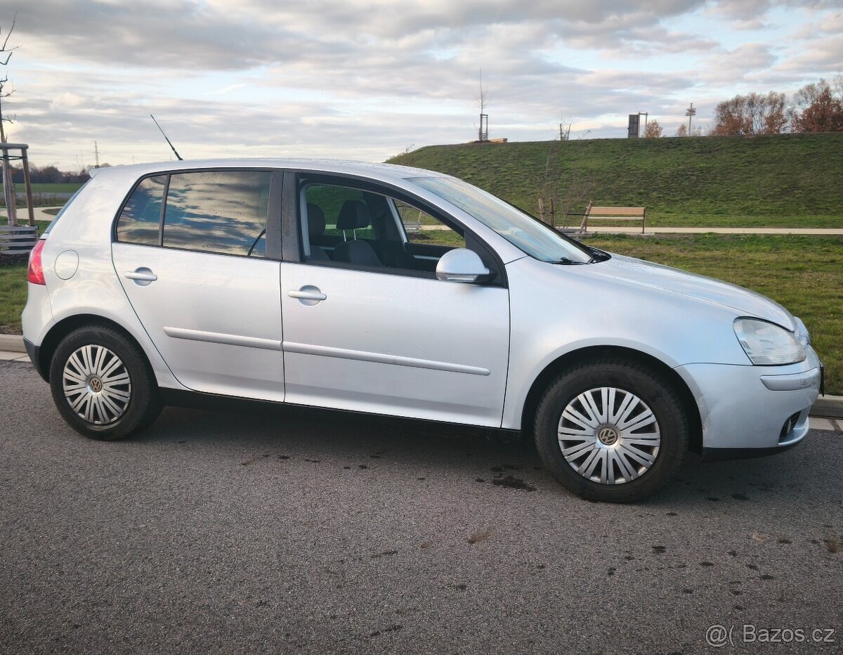 VW Golf 1.6 LPG, rok 2008, nová STK, po servise - 14