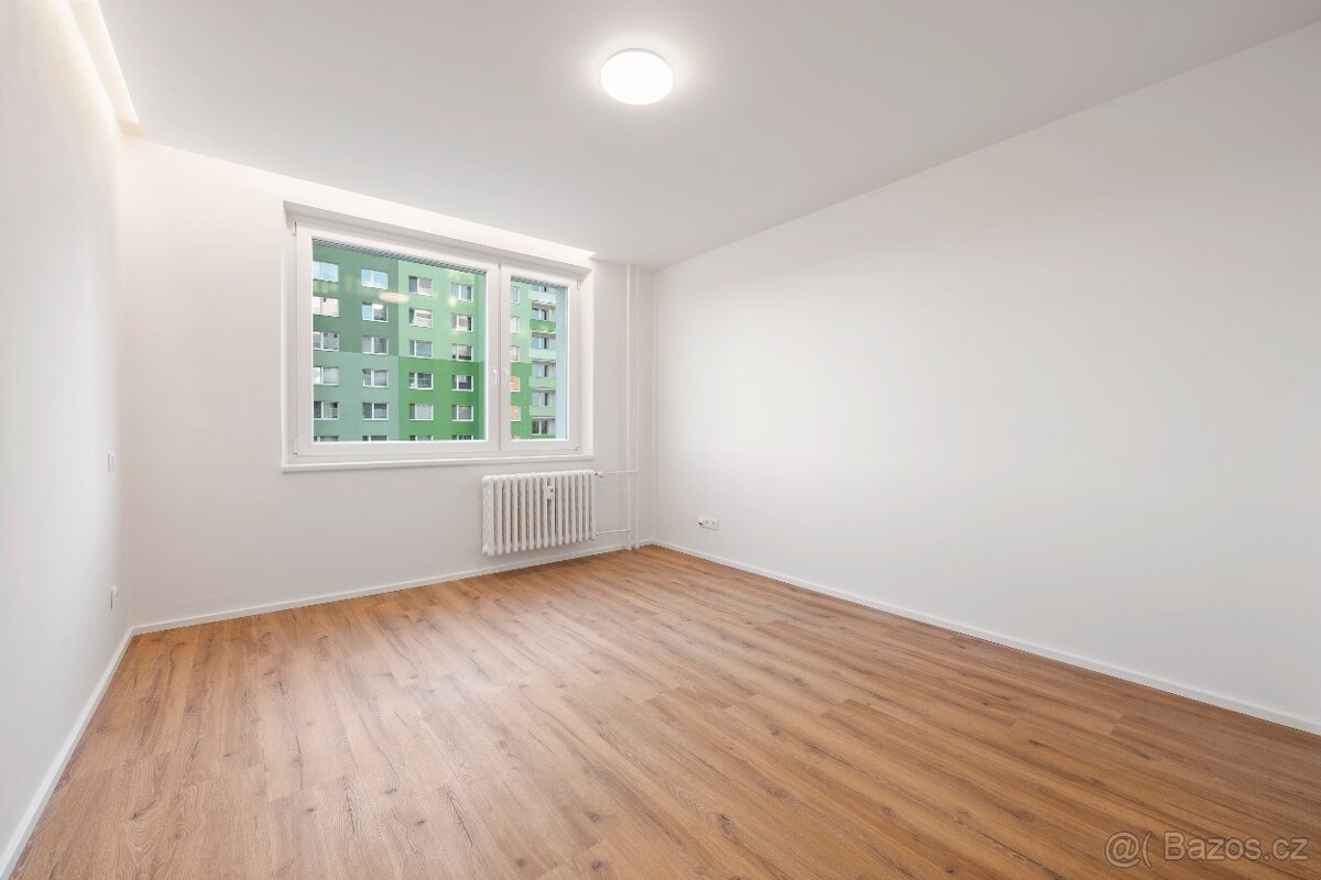 Prodej 2+kk, 40 m² + balkon + sklep, 5. NP, Brno–Bystrc - 14