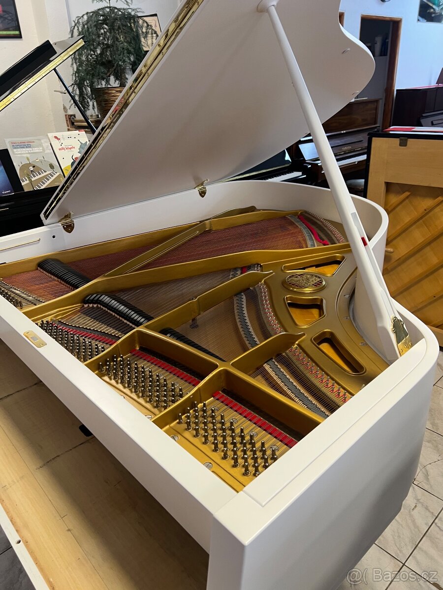 Bílý klavír Petrof mod. IV po opravě se zárukou 5 let - 14
