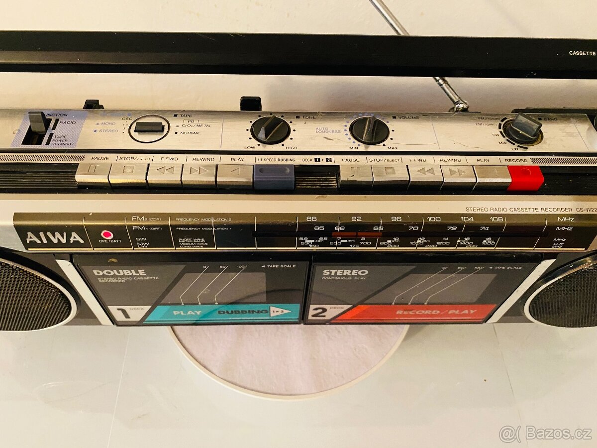 Radiomagnetofon Aiwa CS-W220, rok 1986 - 14