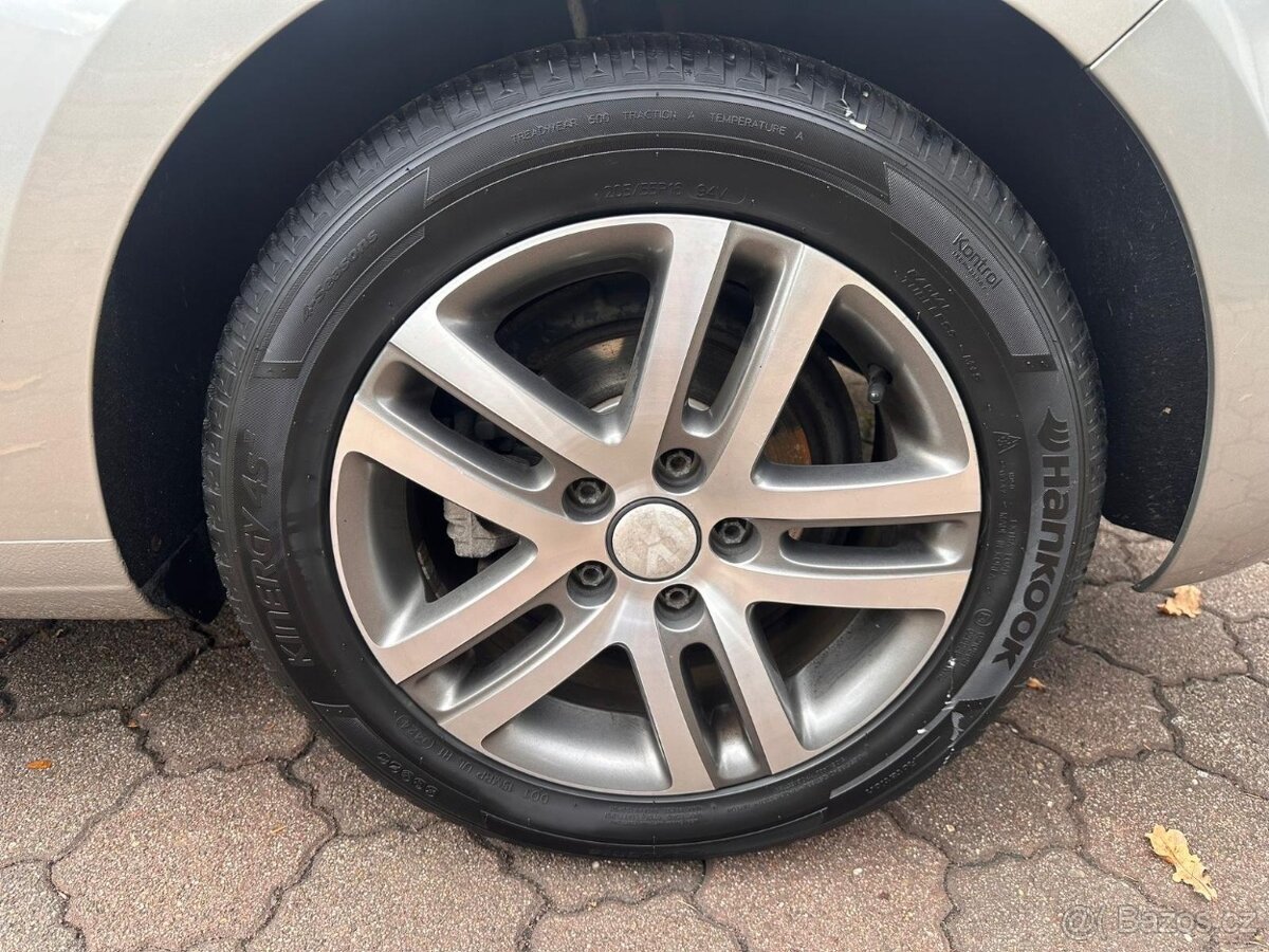 VW GOLF VI CABRIO 1.6 TDi - 77 Kw - 14