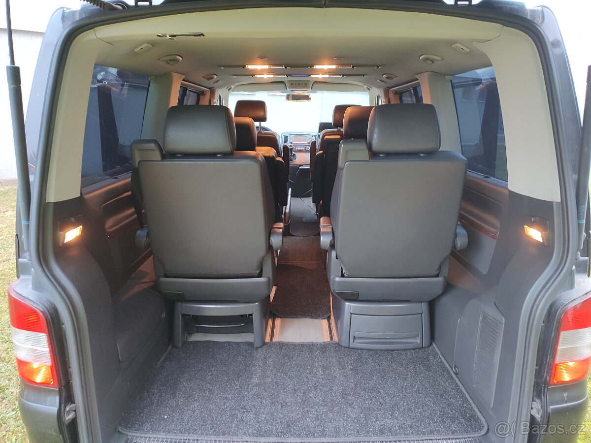 VW Multivan T5 2.5 128kw Highline - 14