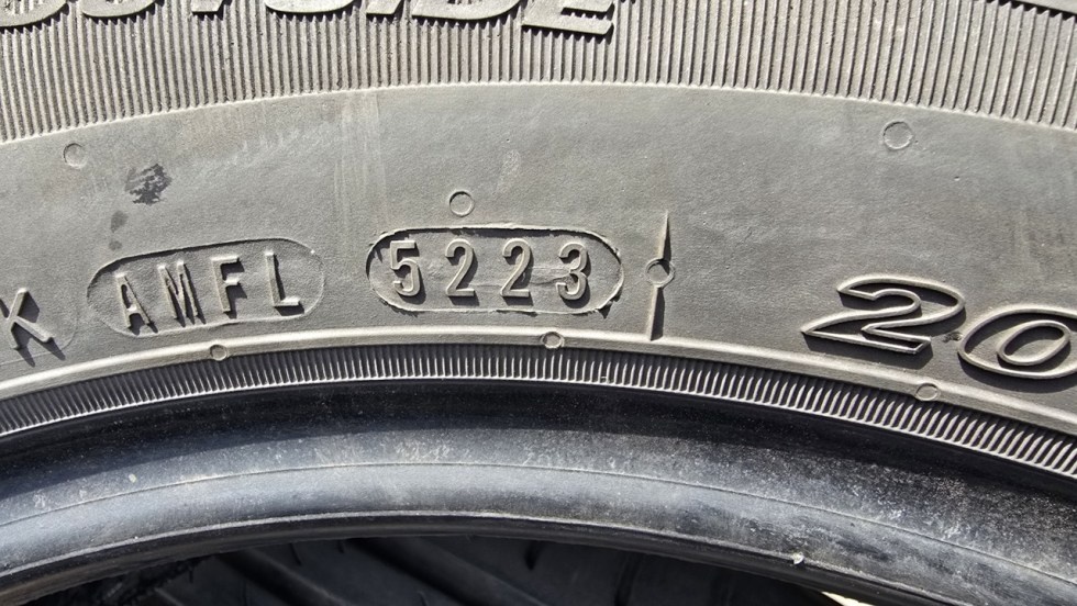 Letní pneu 205/55/16 Nexen - 14