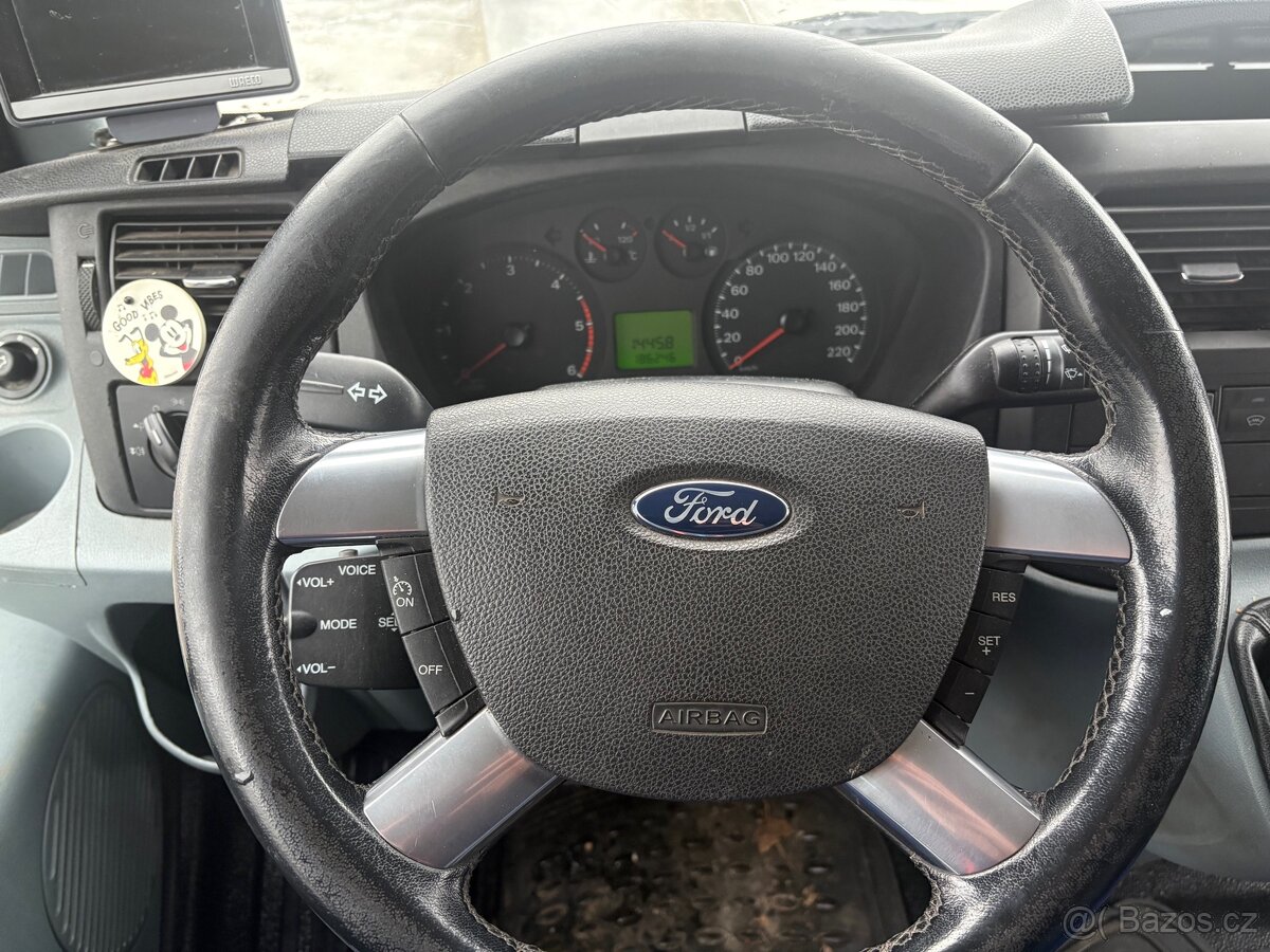 Ford transit 2.4 6 místo najeto 180.000km - 14