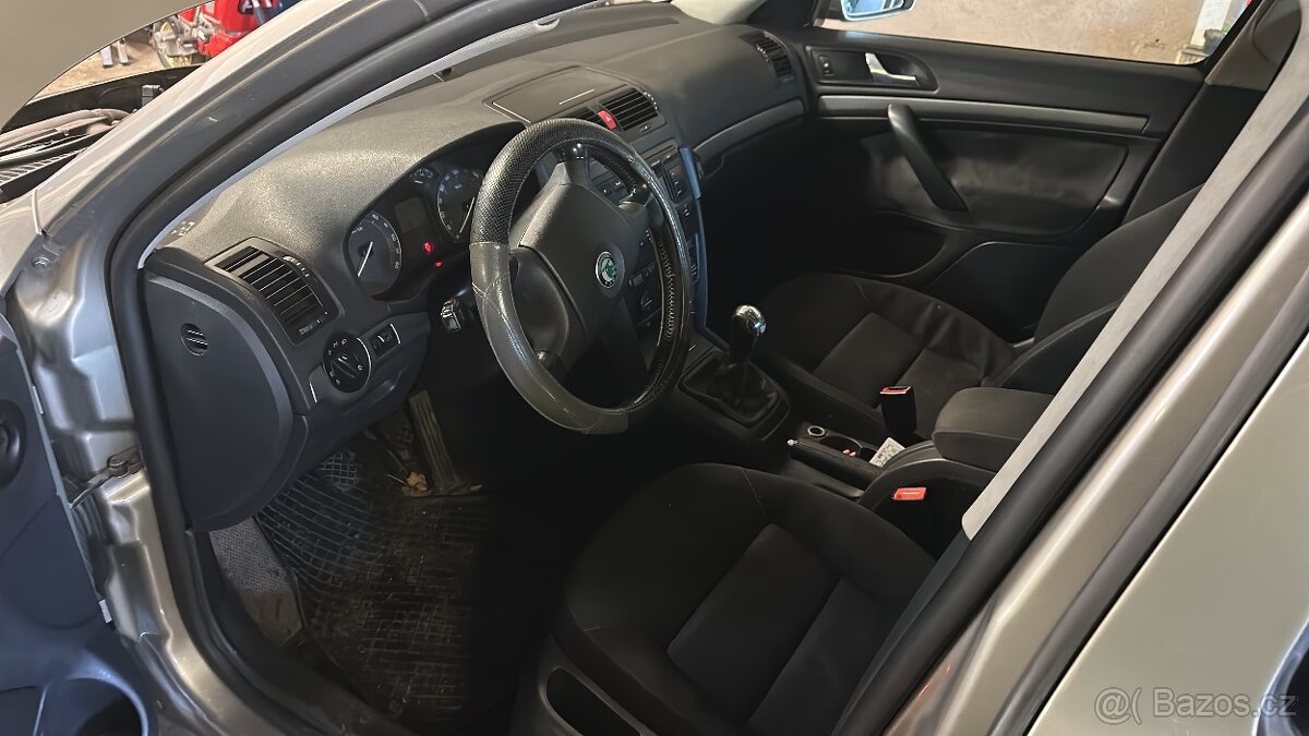 Věskeré díly Octavia II Combi 1.9 TDi BXE / capuccino 9202 - 14