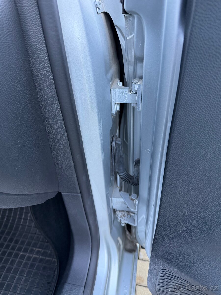 Volkwagen Golf 6 - 14