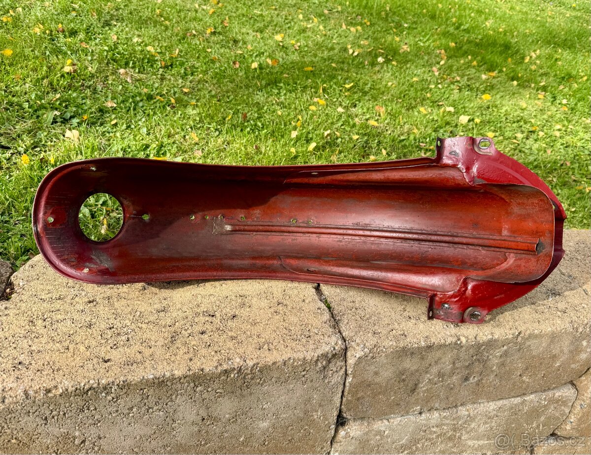 Jawa ČZ 250 350 kývačka, panelka - zadní blatník - 14