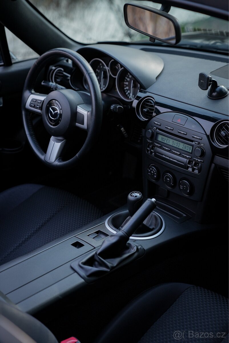 Mazda MX-5 Miata 2006 | 1.8 - 14