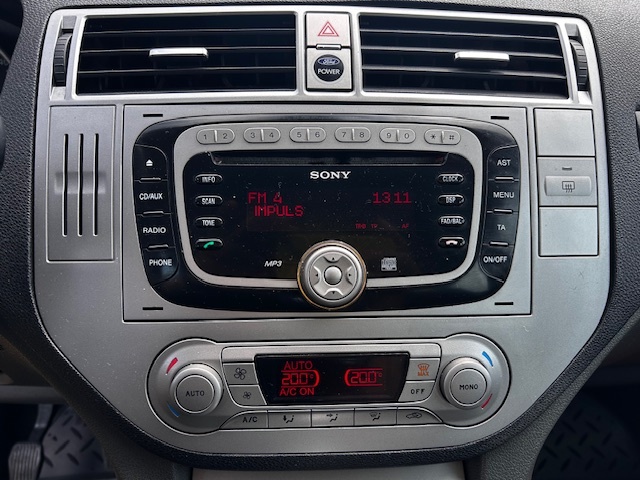 Ford Kuga 2.0 TDCi 4x4, 2009, tempomat - 14