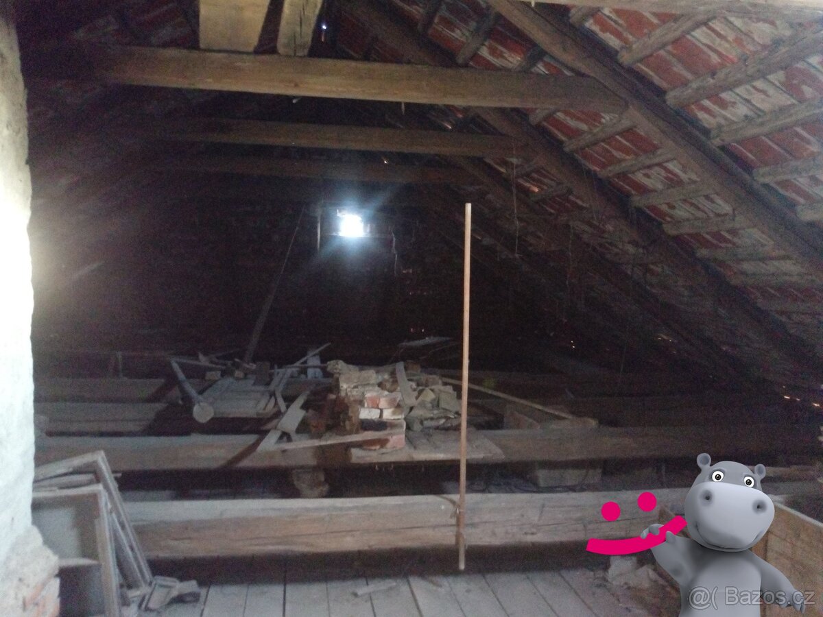 Prodej vícegeneračního domu, užitná plocha 846 m², na pozemk - 14