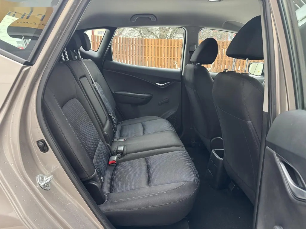 Hyundai ix20, 1.4i 66kW - 14