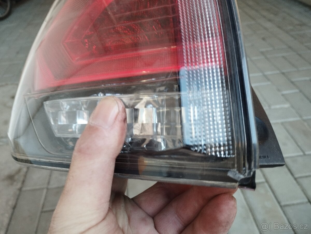 Toyota Rav4 2017 kapota,blatníky,nárazníky,dveřezadní světla - 14