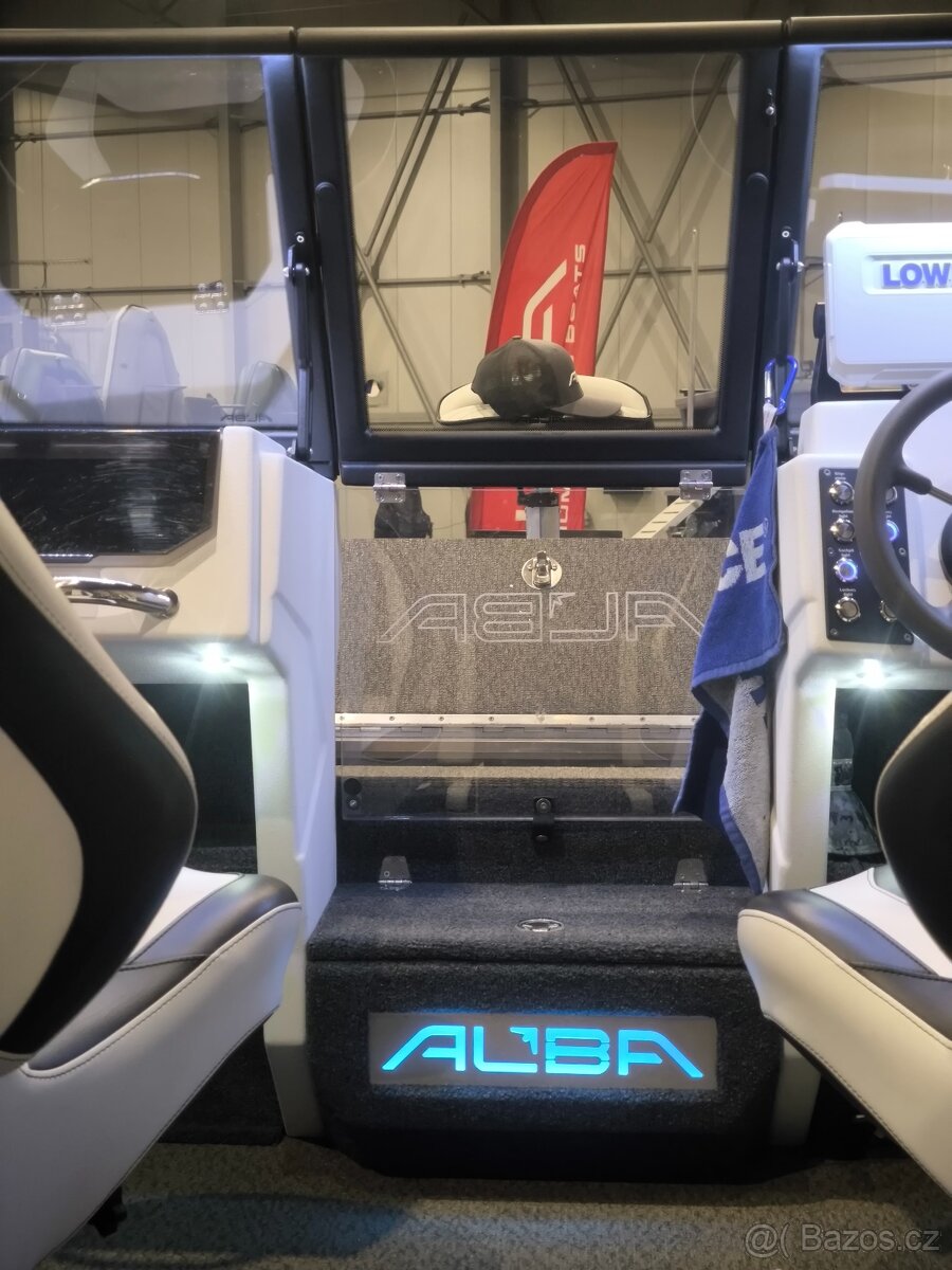 Prodám špičkový rybářský hliníkový člun ALBA 460 - 14