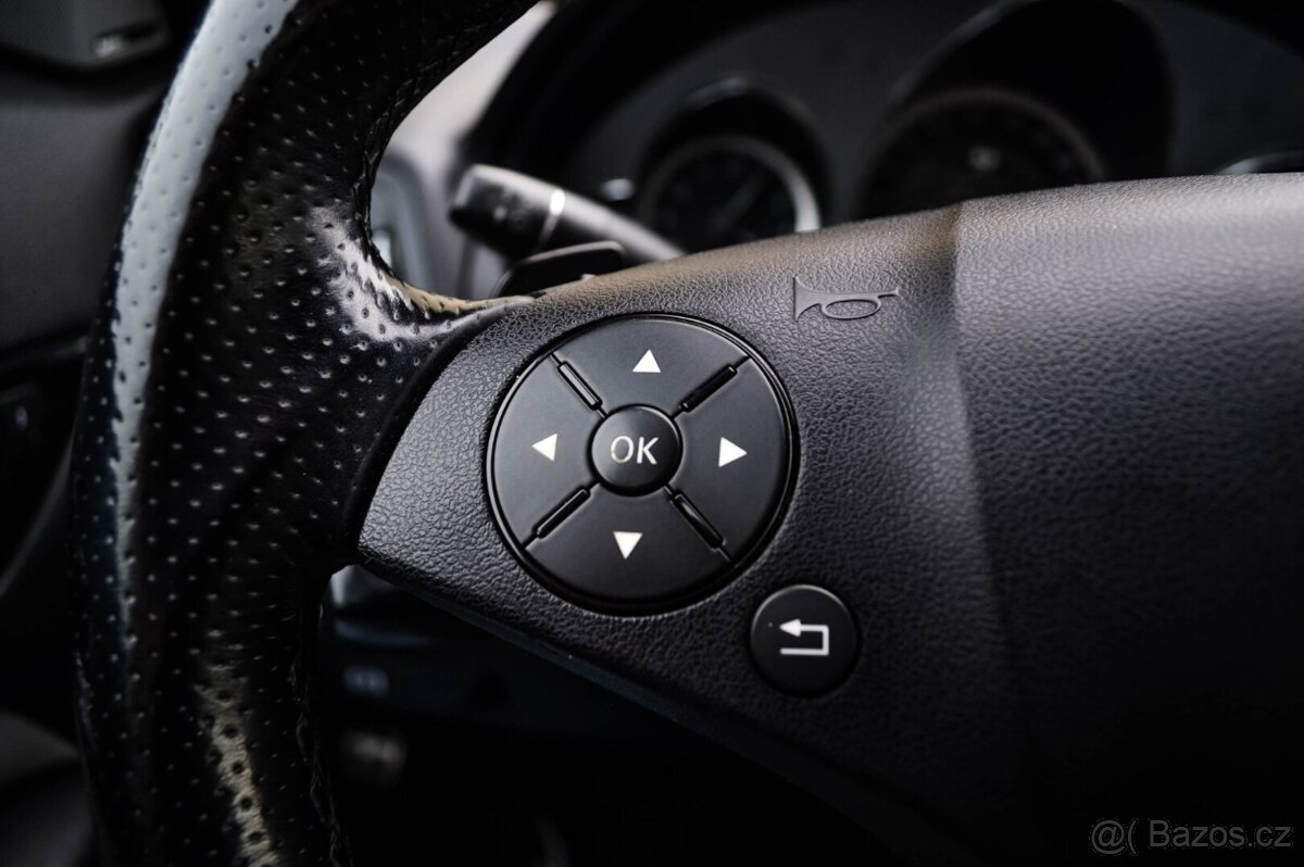 Mercedes Benz E 350 CGI coupe - 14
