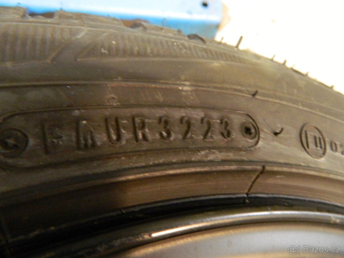 alu kola 5x100+celoroční pneu r17 - 14