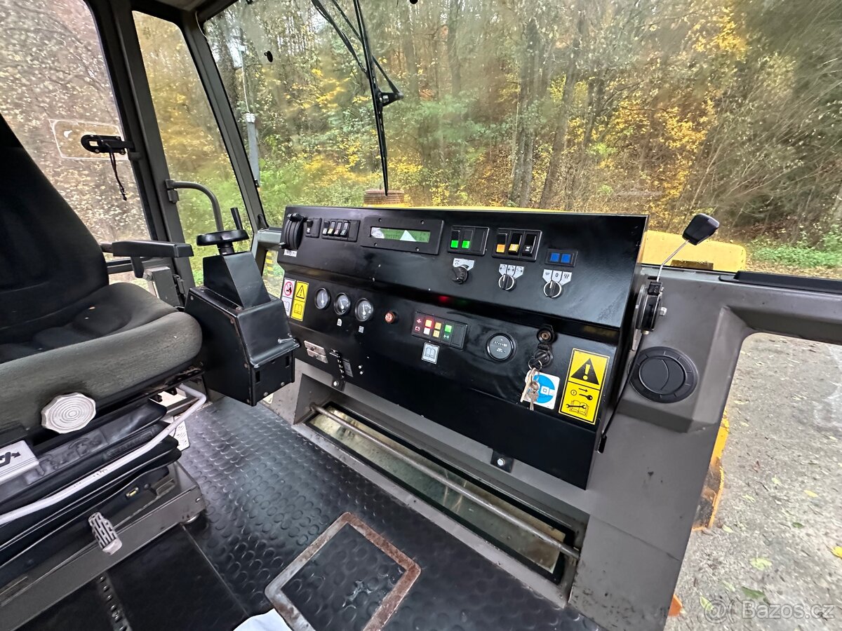 Stavostroj VH 700 A 2000 rok - 14