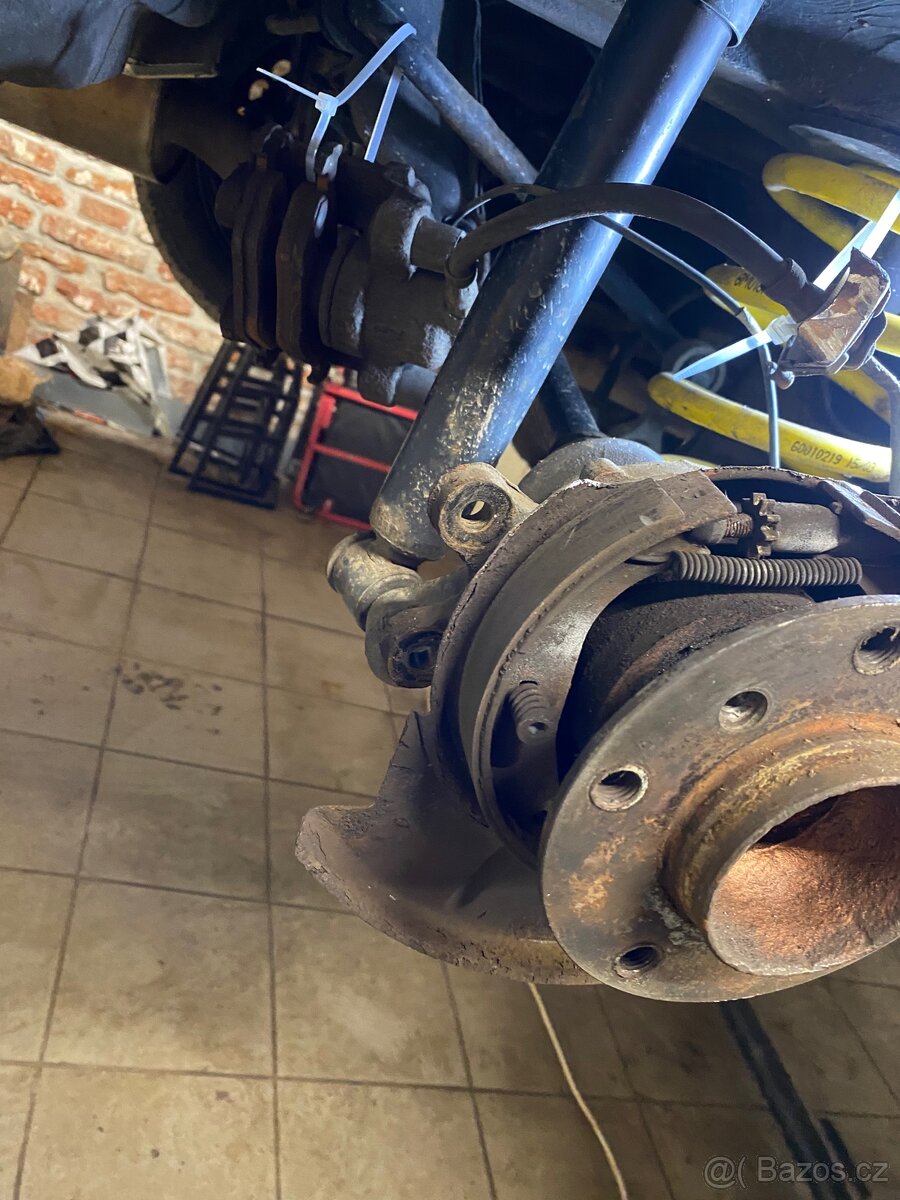 Adaptéry brzd e30 e36 compact - 14