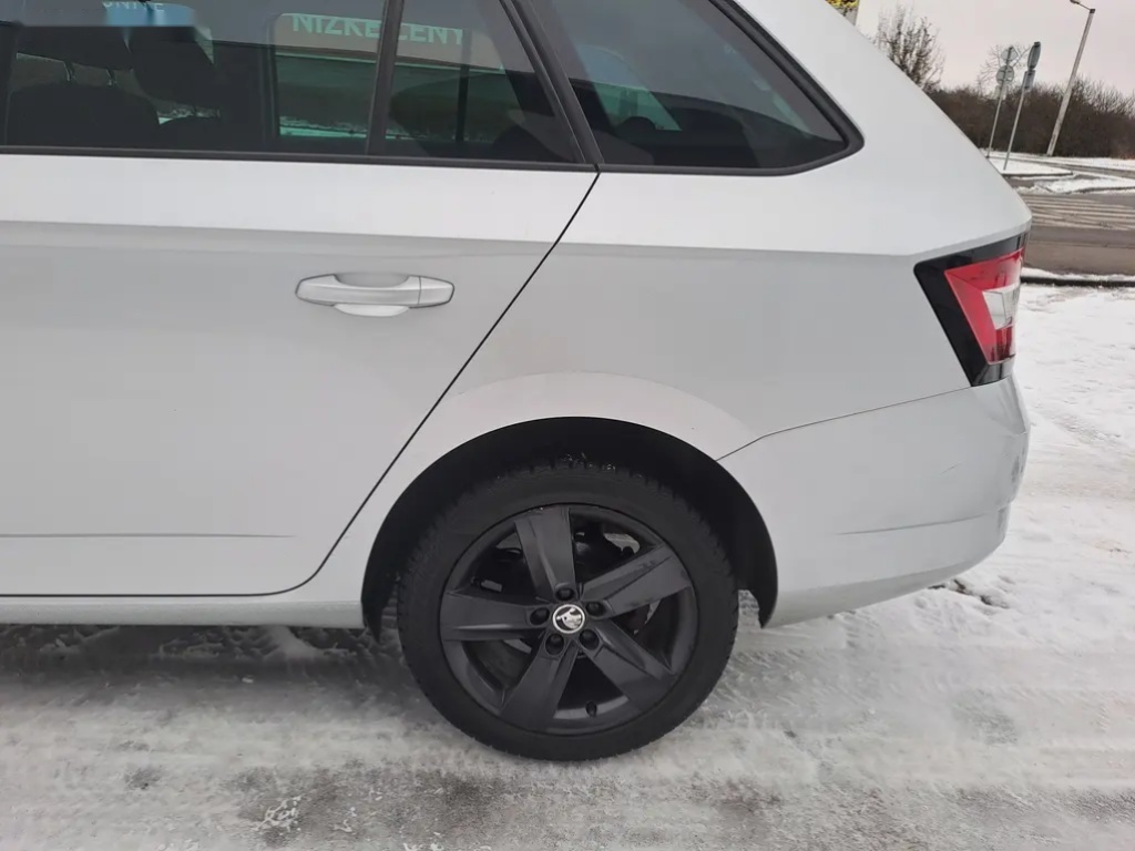 Škoda Fabia, 1.2TSI STYLE+ VELMI PĚKNÁ. - 14