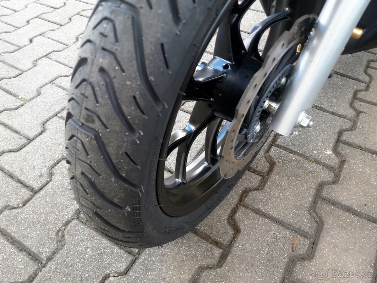 Piaggio Medley S 125i ABS - 14