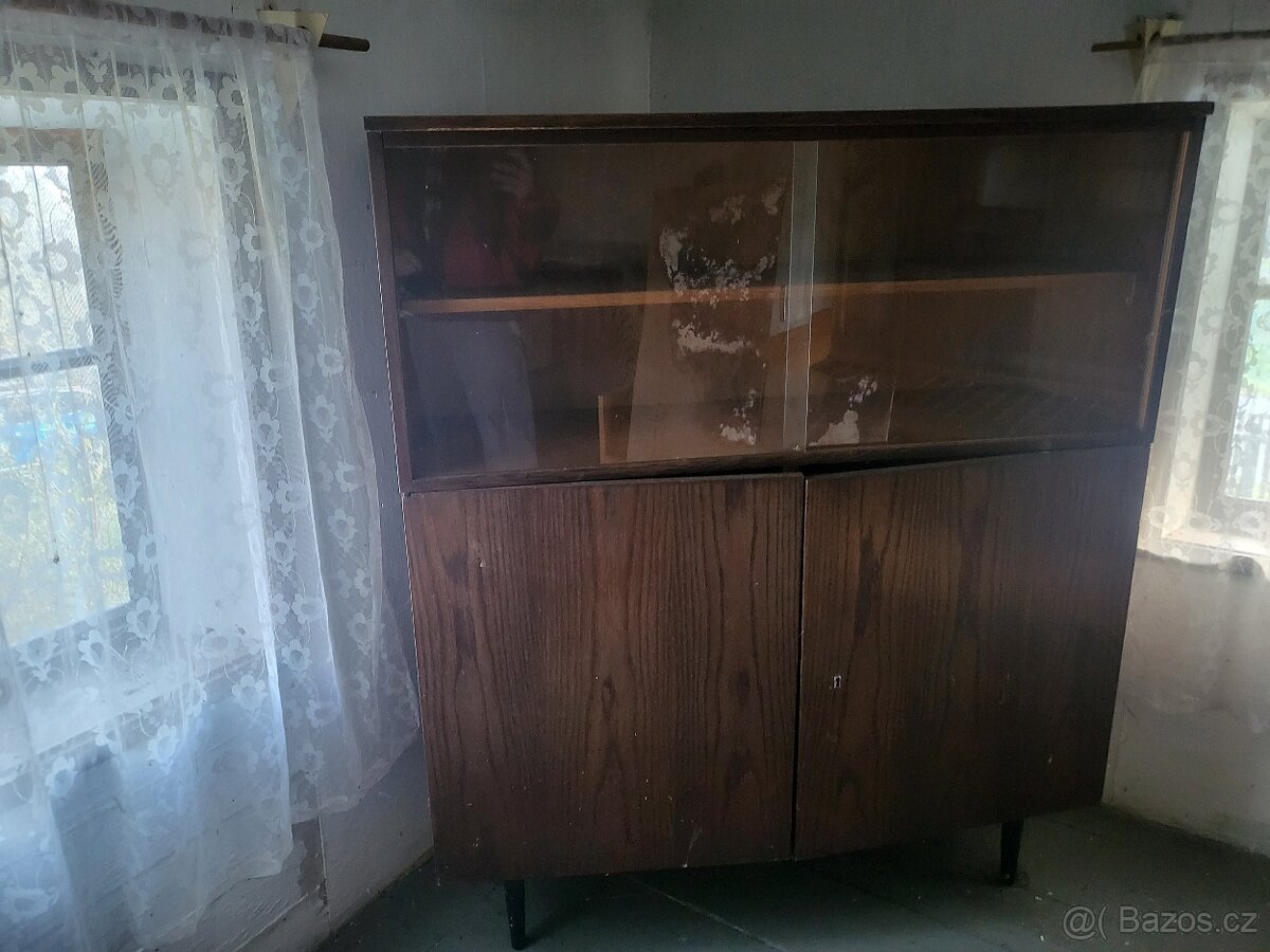 Mix - Stoly - Lednice - Skříně - Atd. - 14