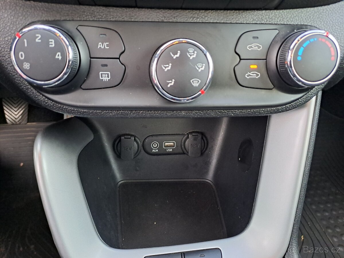 Kia Ceed 1,6 CRDI, 100 kW, SW, - 14