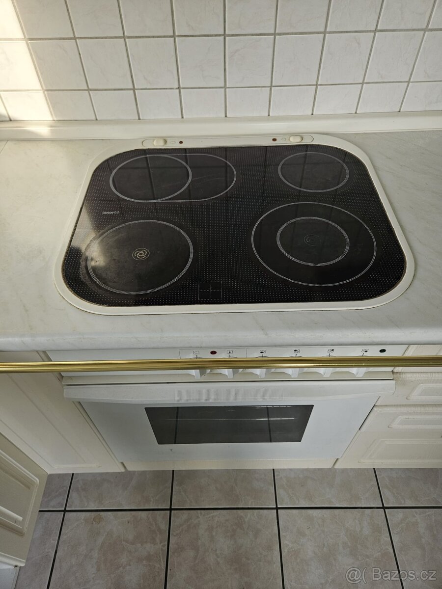 Rezervace - Kuchyně - 14