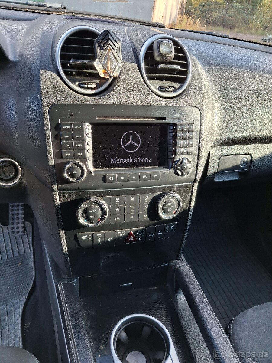 Prodám Mercedes Benz ML 320cdi 165kW stk do 7.2027 - 14