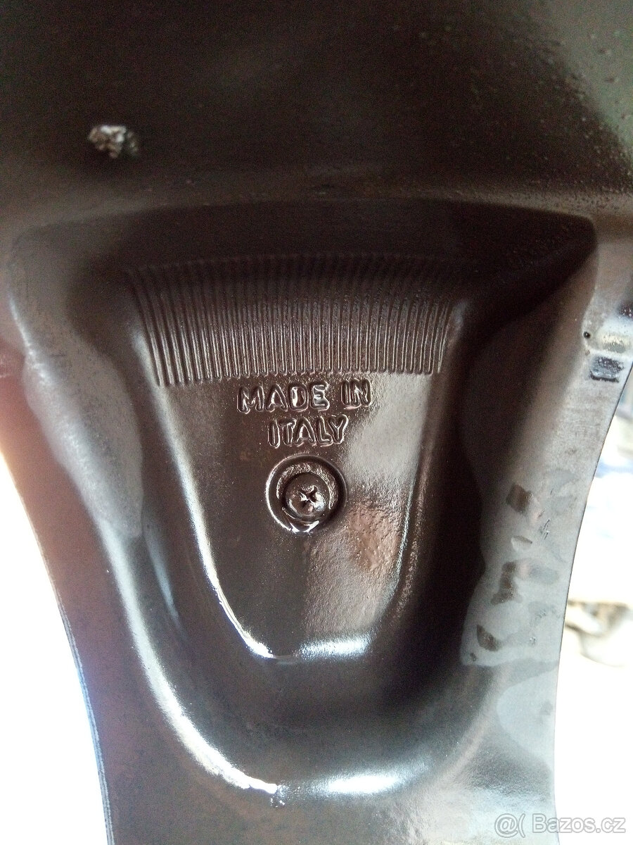 ALU 10Jx22 5x130 et45 PNEU 295/30R22 - 14