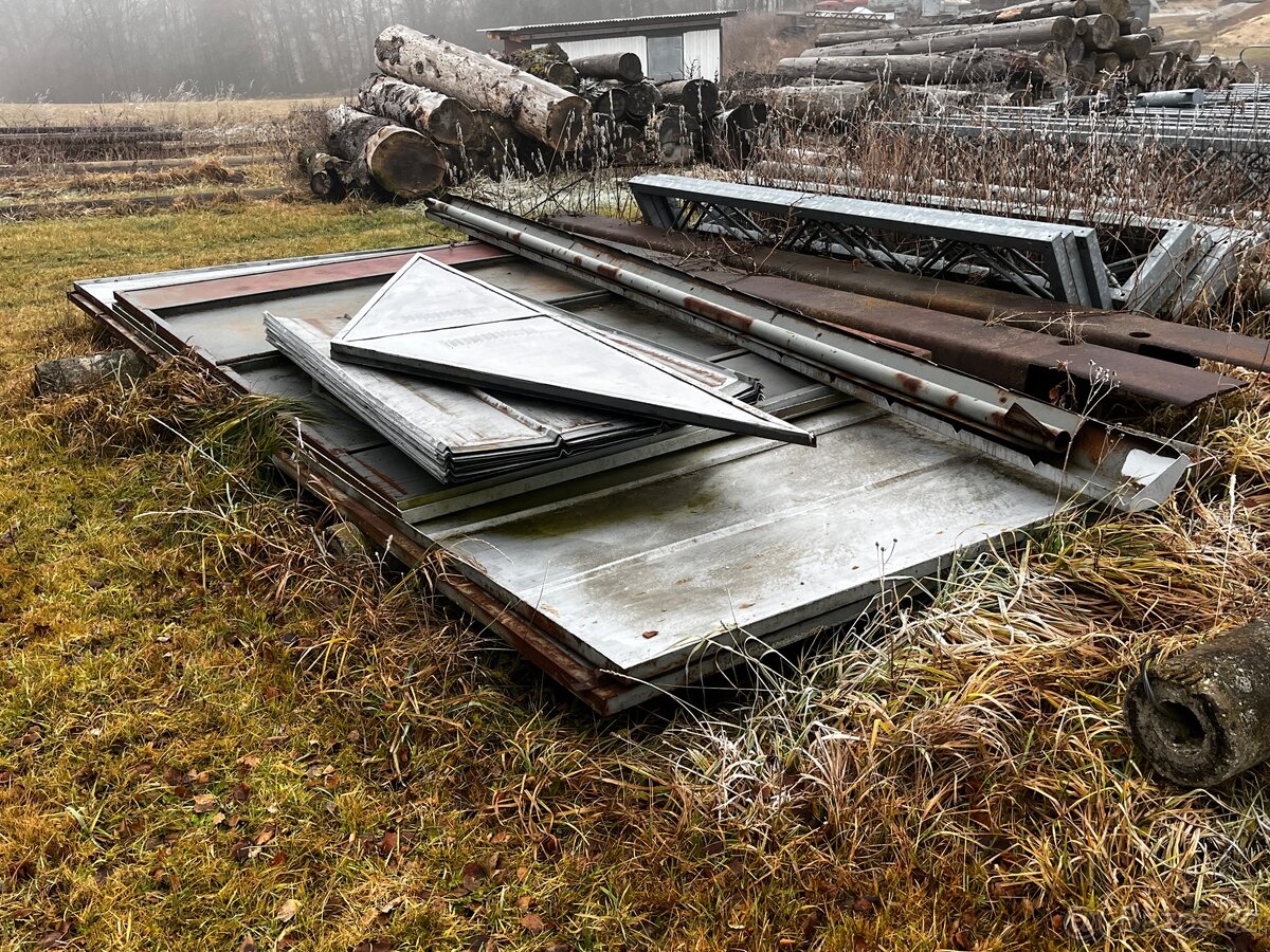 garáž plechová 5x3m - 14