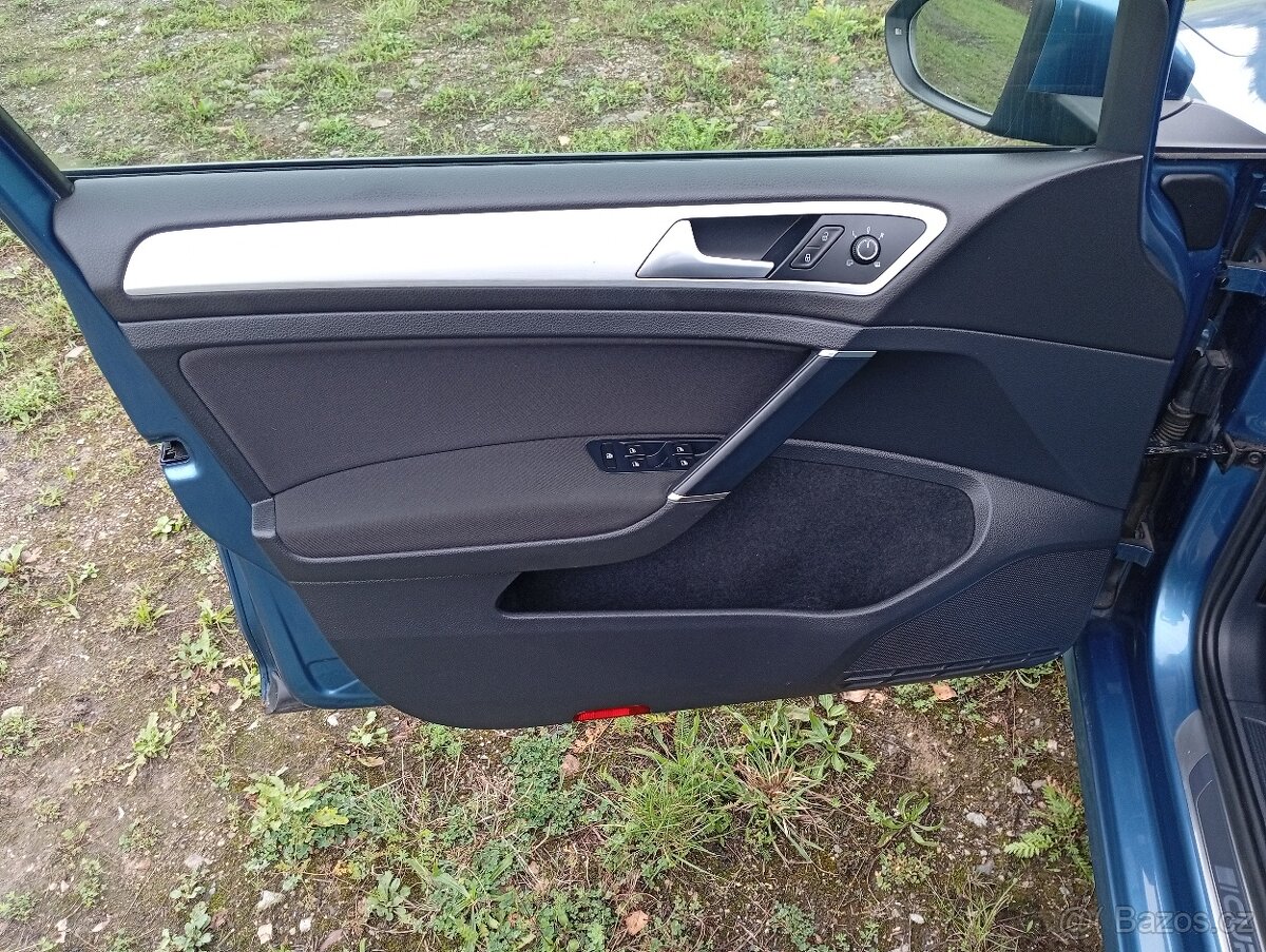 Volkswagen Golf, 2,0 TDi 110kw Highline - 14