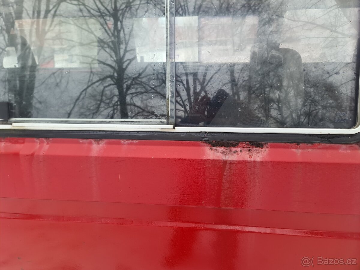 VW Transporter T3 Caravela - 14