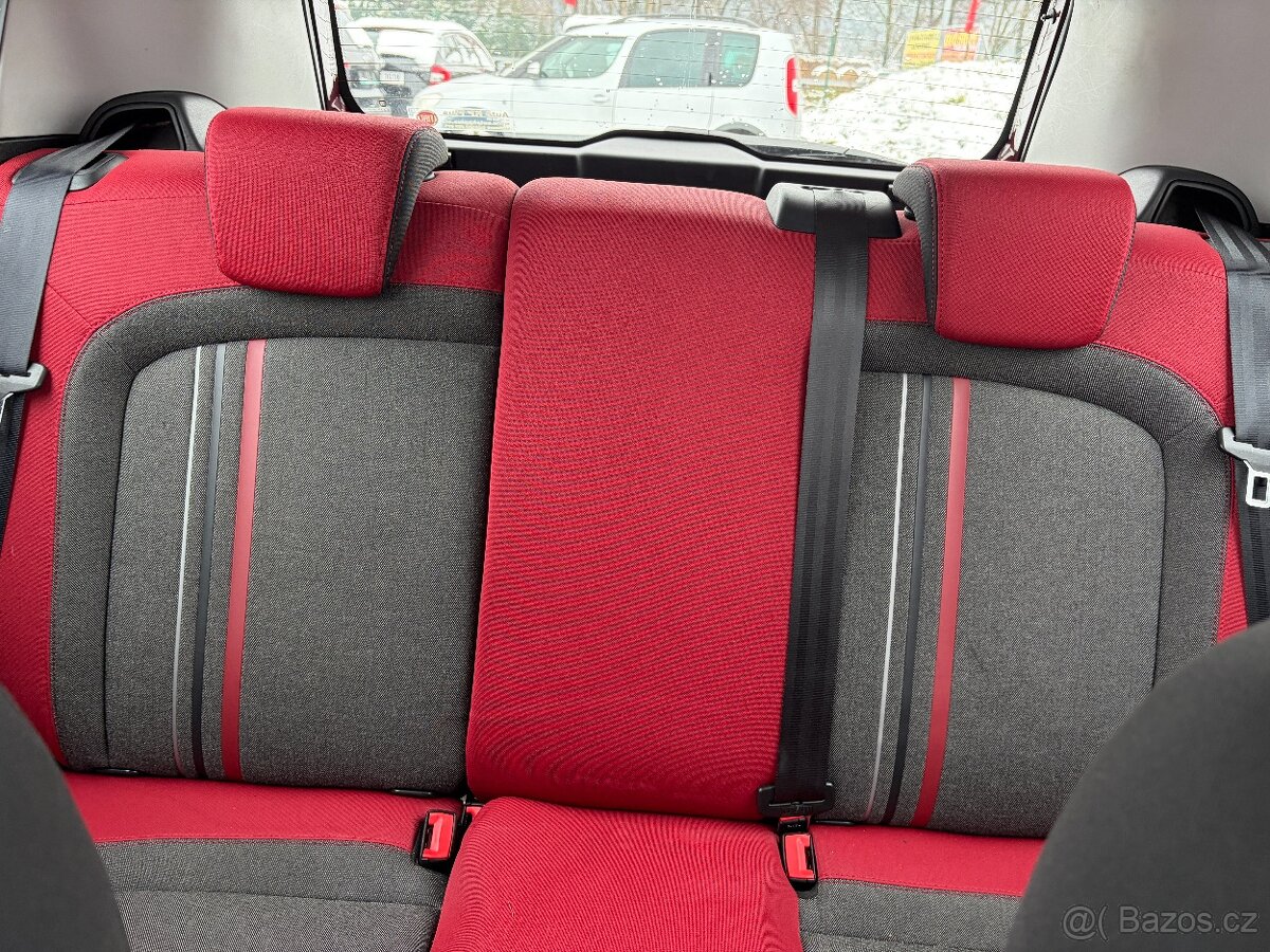 Fiat Punto 1.2i - 14